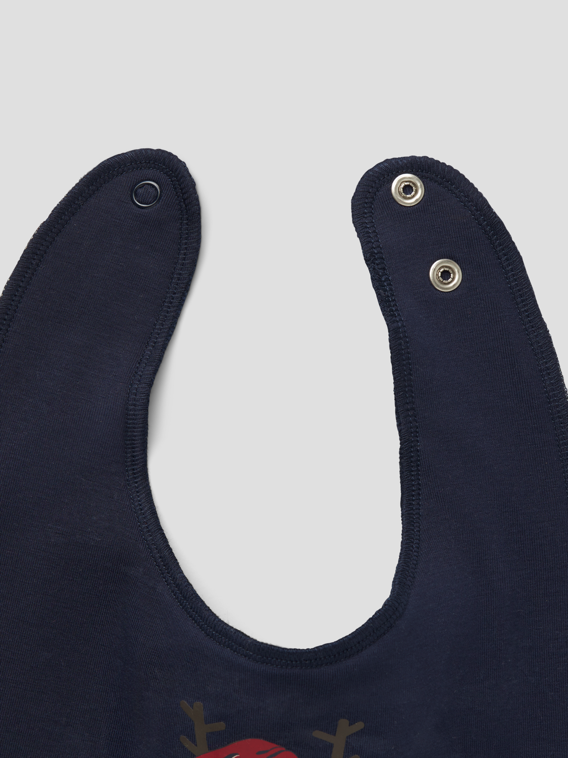 model_shot-front_full